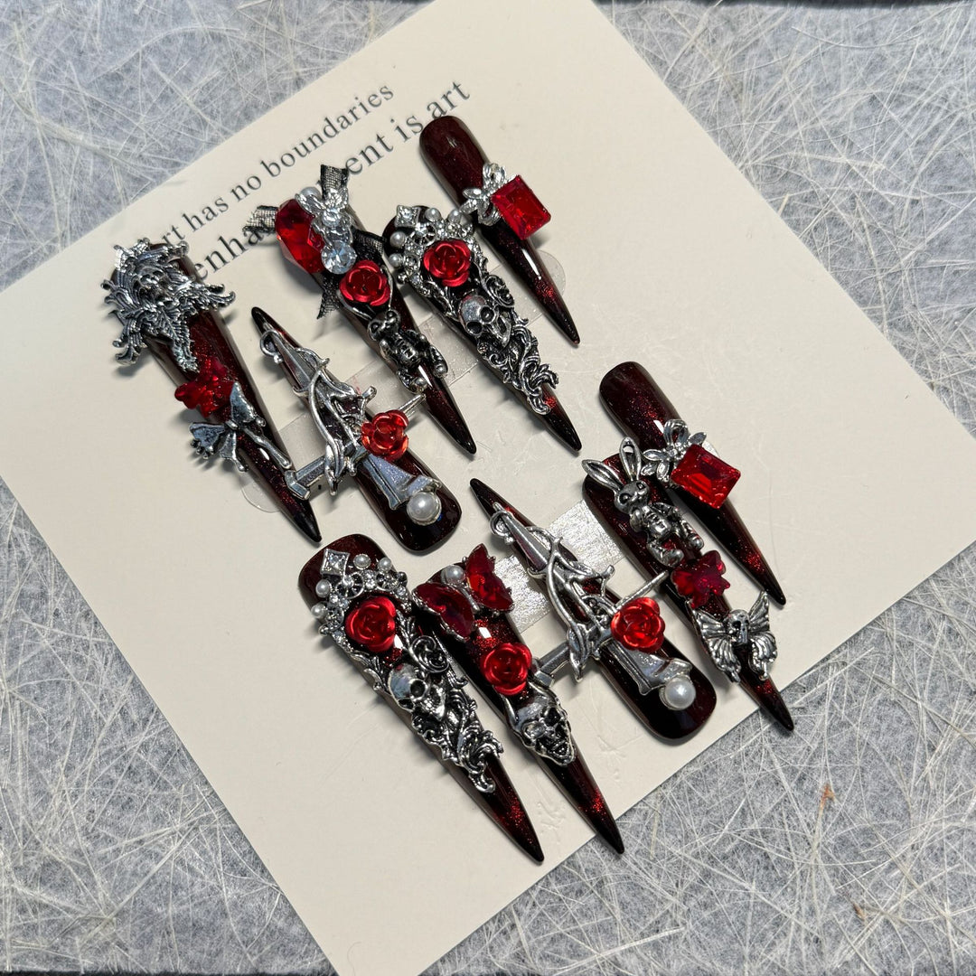 Gothic-Inspired Ornate Press-On Nail Art Set