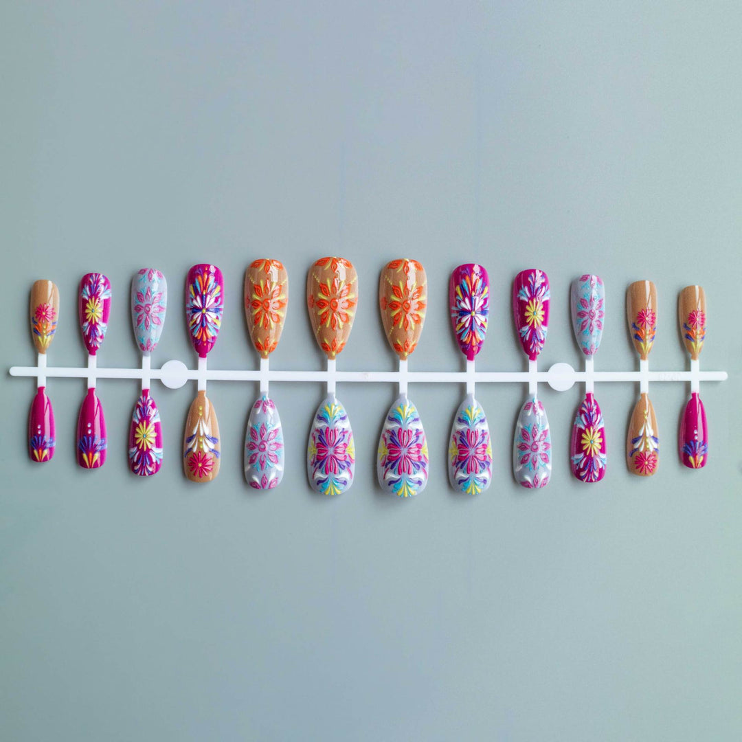 Creative Floral Acrylic Nail Art Design Kit