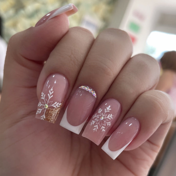 Elegant French Tip Winter Nail Art Extensions Kalsten