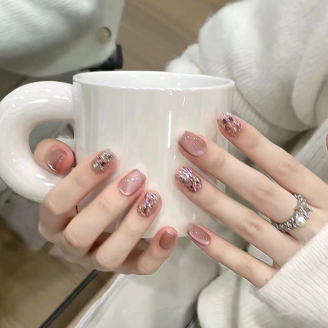 Artistic Floral-Embellished Press-On Nail Art Kalsten