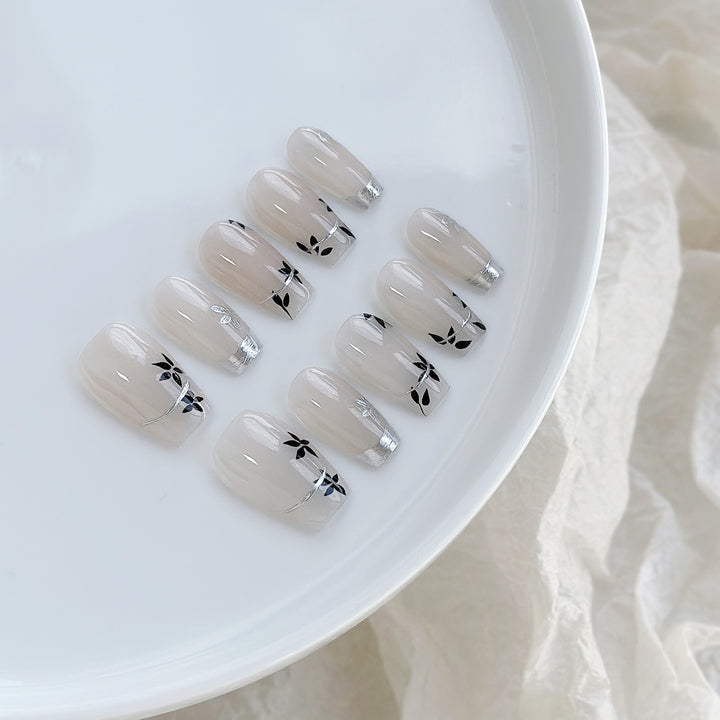 Artistic Floral Press-On Nail Set with Glossy Finish