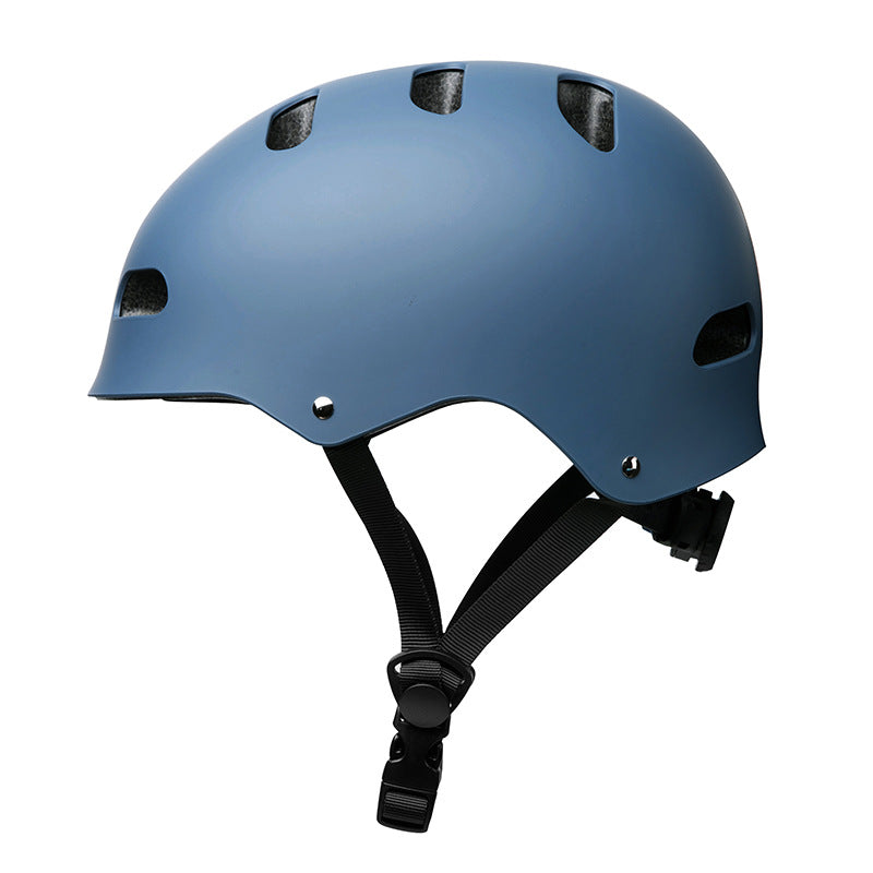 Skate helmet with advanced ventilation technology Kalsten