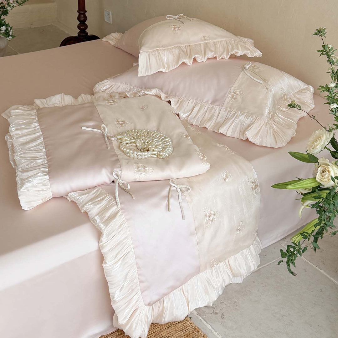 Satin-Duvet Cover Set with silky shiny finish, floral embroidery & ruffled trim