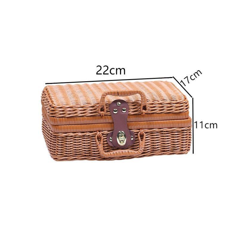 Vintage Woven Picnic Chest Kalsten