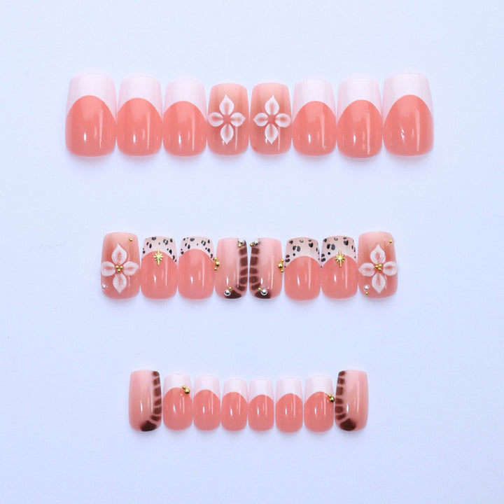 Decorative Floral-Infused Press-On Nail Art Set