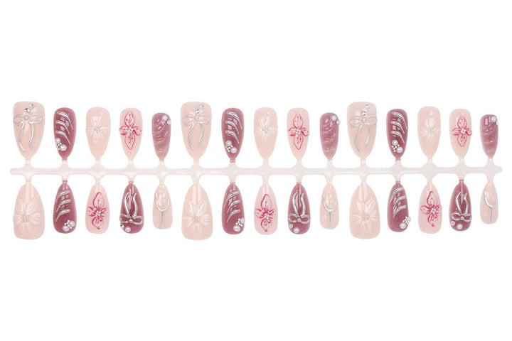 Artificial nails with elegant designs Kalsten