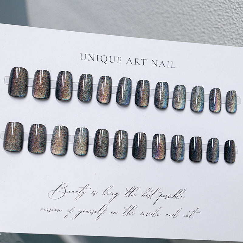 Glossy Holographic Press-On Nail Set