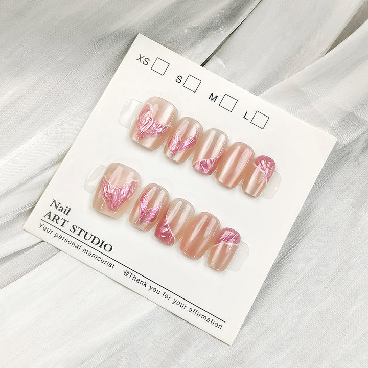 Elegant Artificial Nails with Shimmering Effect Kalsten
