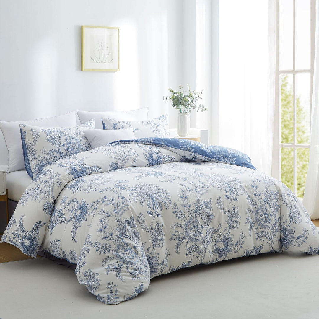Women's elegant bedding set with floral design Kalsten