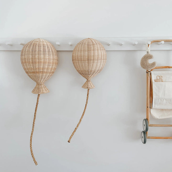 Decorative wall ornament in the form of a hot air balloon Kalsten