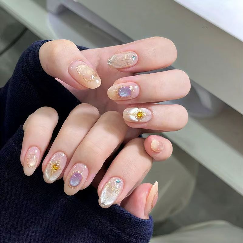 Decorative Floral Press-On Nail Art