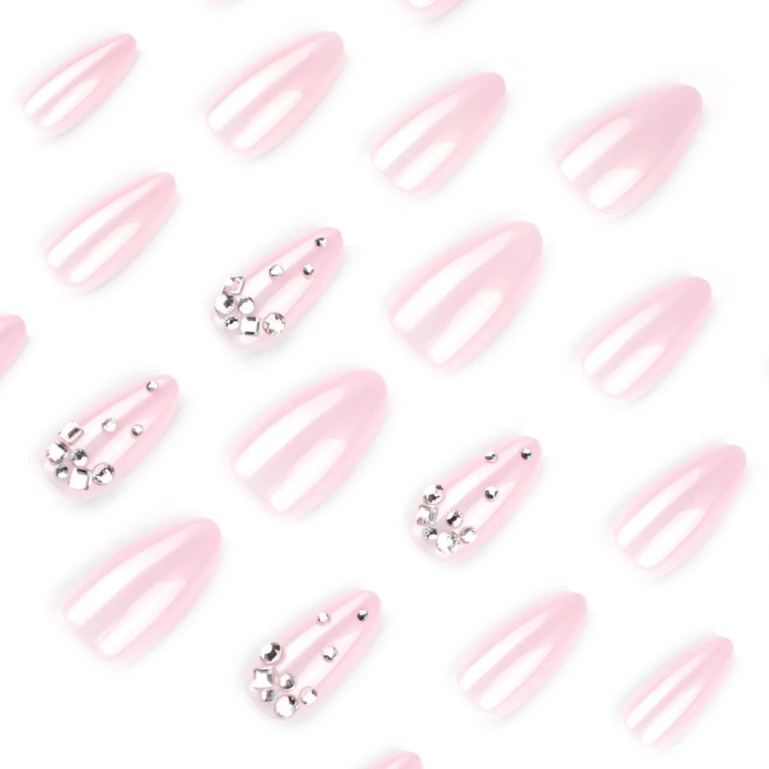 Artful nail art with delicate glitter accents and elegant French tip Kalsten