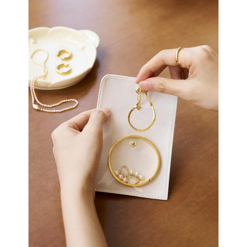 Jewelry storage bag made of high-quality material with transparent compartments Kalsten