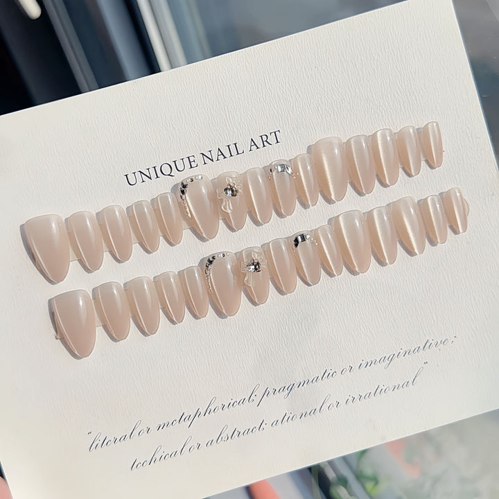 Elegant Press-On Nail Art Set Kalsten
