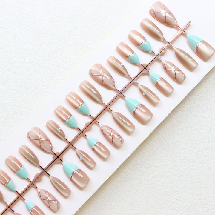 Elegant Artistic Press-On Nail Set Kalsten