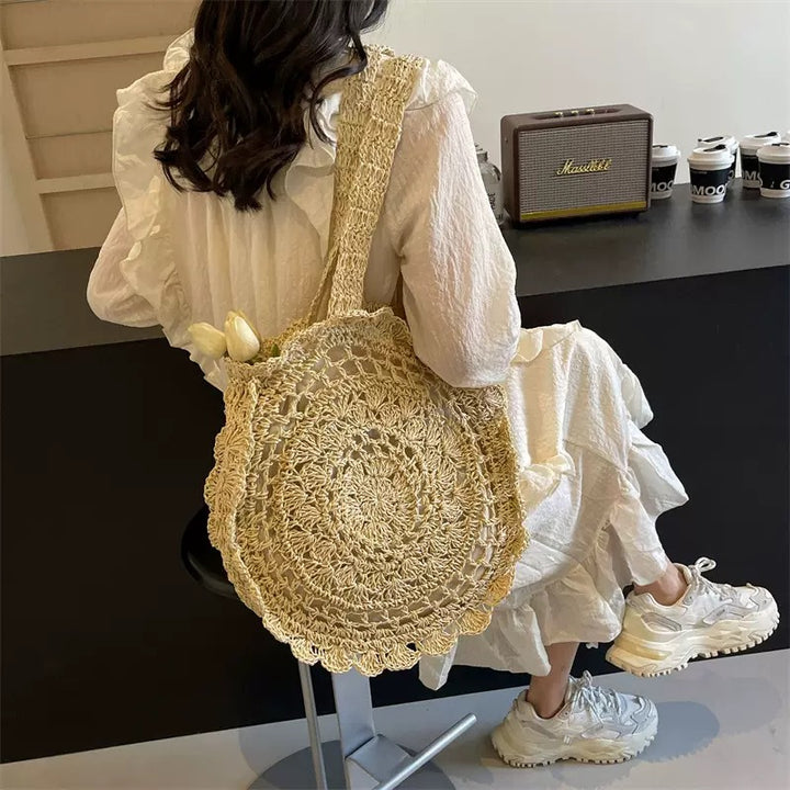 Hand-crocheted round bag with Boho design Kalsten