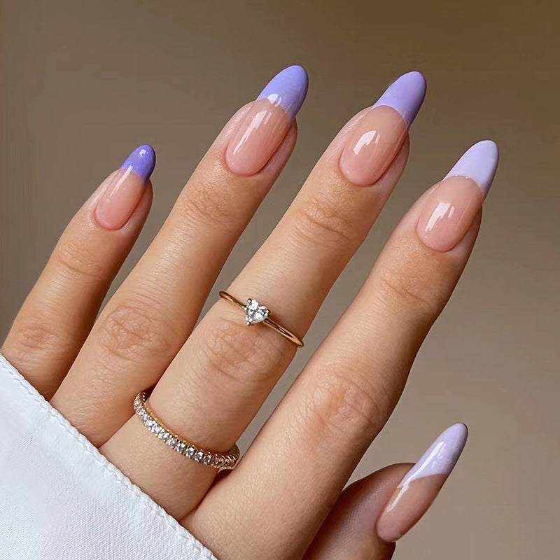 Elegant Nail Art with Modern Ombre Design Kalsten