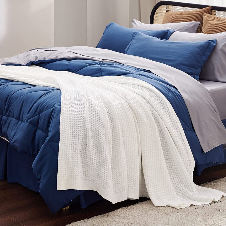 Women knitted throw blanket Kalsten