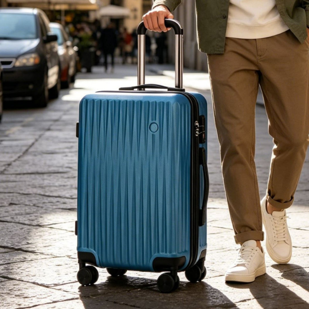 Unisex Lightweight Hard Shell Cabin Suitcase Kalsten