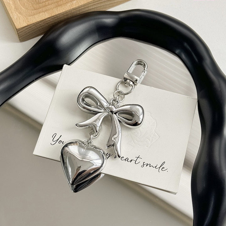 Heart-Shaped Charm Keychain kalsten