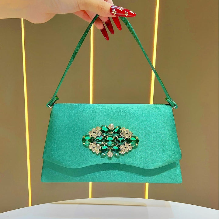Elegant Rhinestone-Studded Evening Handbag