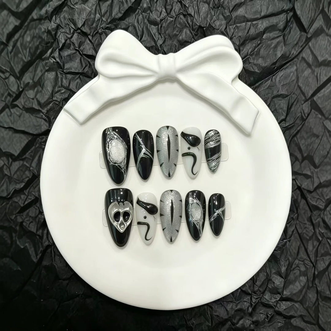 Artistic Statement Press-On Nail Set