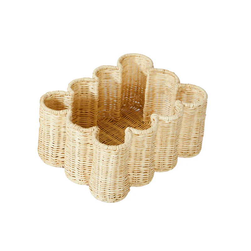 Playful storage basket in flower design Kalsten