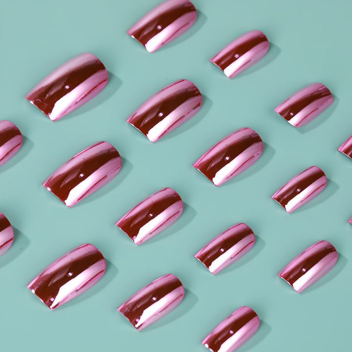 Artificials nails in creative design Kalsten