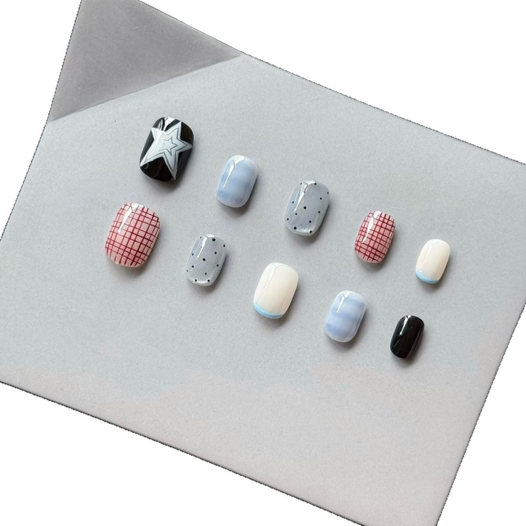 Artistic Nail Art Press-On Collection