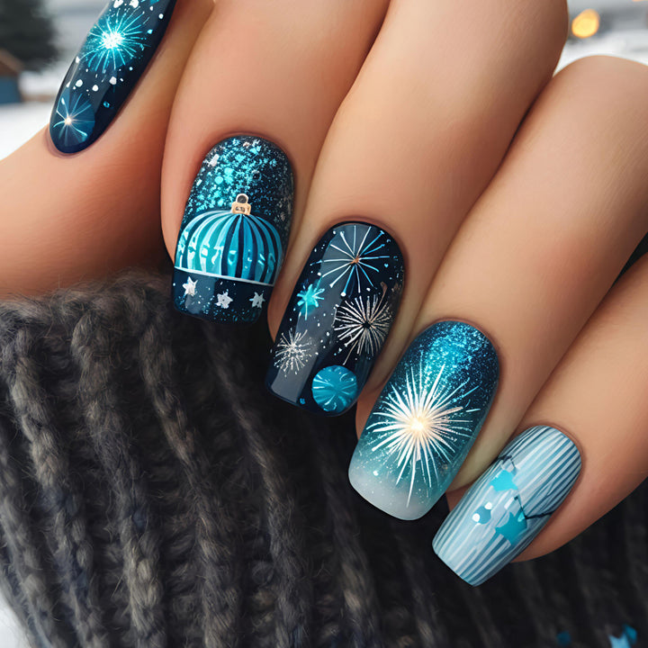 Artful Seasonal Nail Art Set Kalsten
