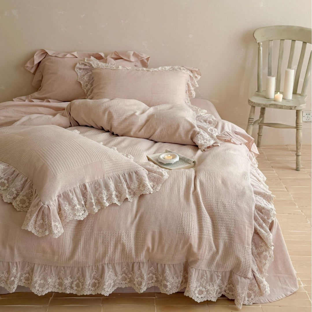 Cotton waffle bedding with floral lace ruffle and wavy hem