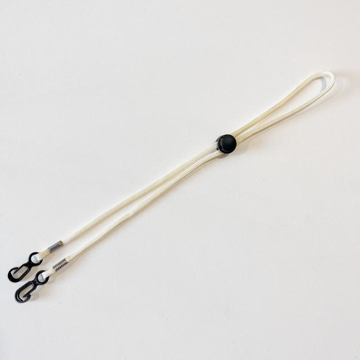 Adjustable Utility Cord with Clips Kalsten