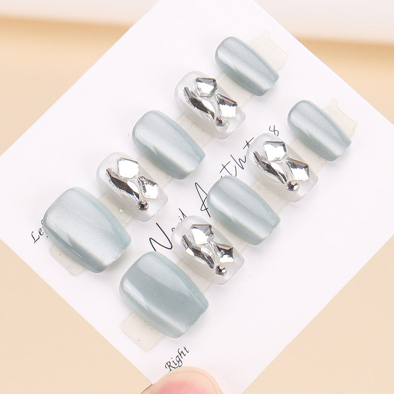 Glamorous Metallic Accent Press-On Nails Kalsten