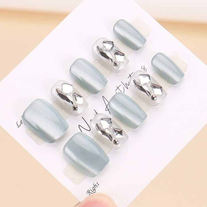 Glamorous Metallic Accent Press-On Nails Kalsten