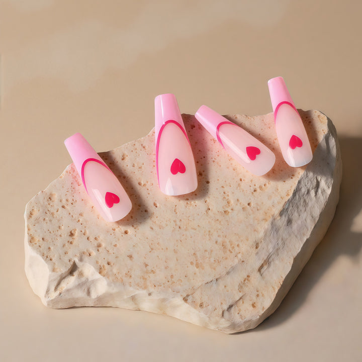 Artificial nails with heart accents Kalsten