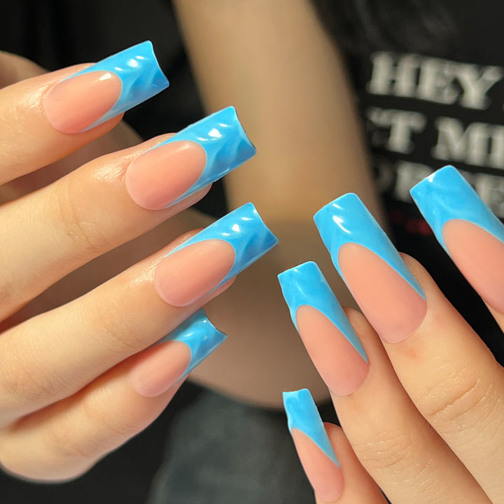 Artistic gel nails with modern design Kalsten