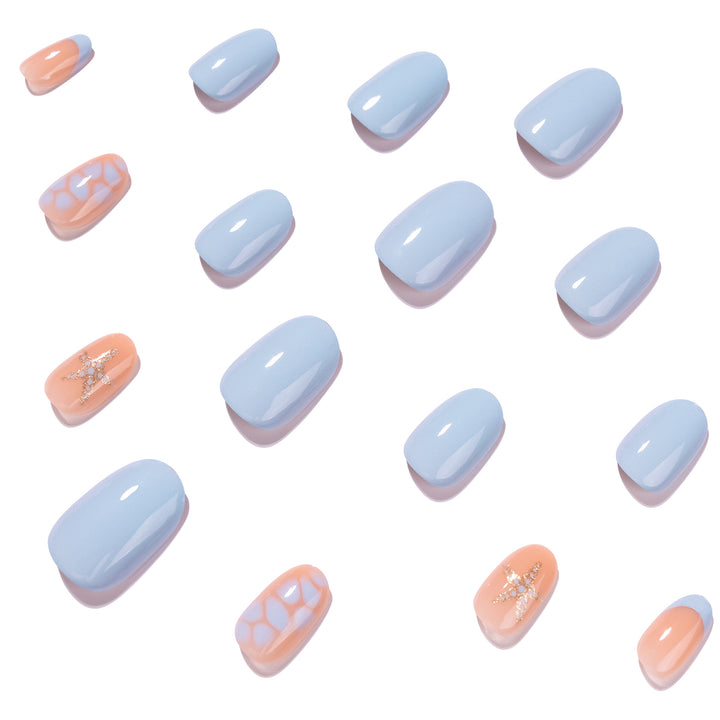 Artful and elegant nail art Kalsten