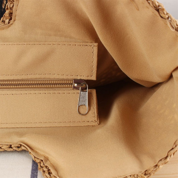 Beach bag with creative lettering and durable material Kalsten
