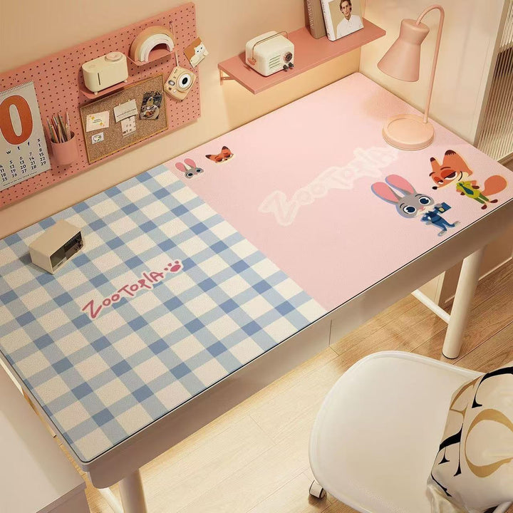 Kids Playful Animal-Themed Desk Mat Kalsten