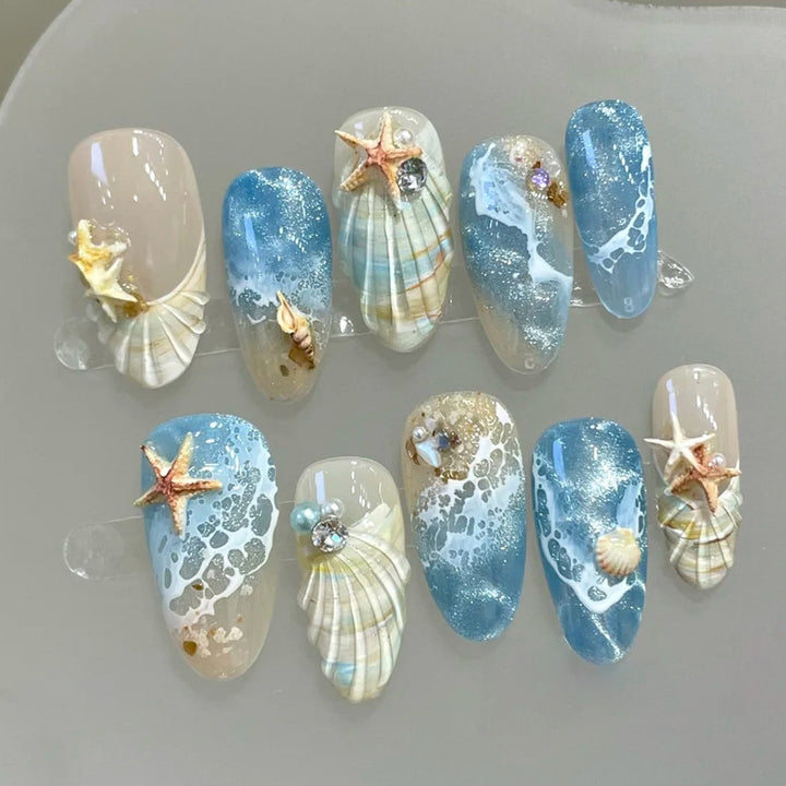 Romantic Kiss-Inspired Press-On Nail Art Set