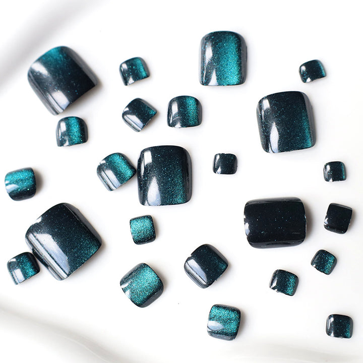 Glittery Pedicure Nail Art Kalsten