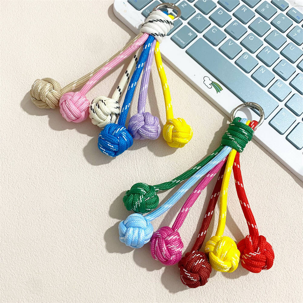 Colorful Knot Decor Keychain kalsten