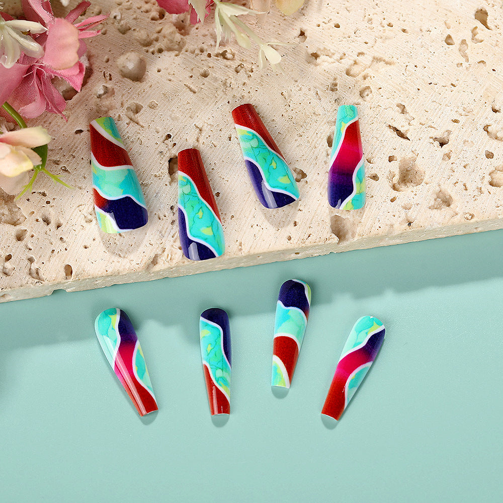 Artificial nails in modern marble pattern Kalsten