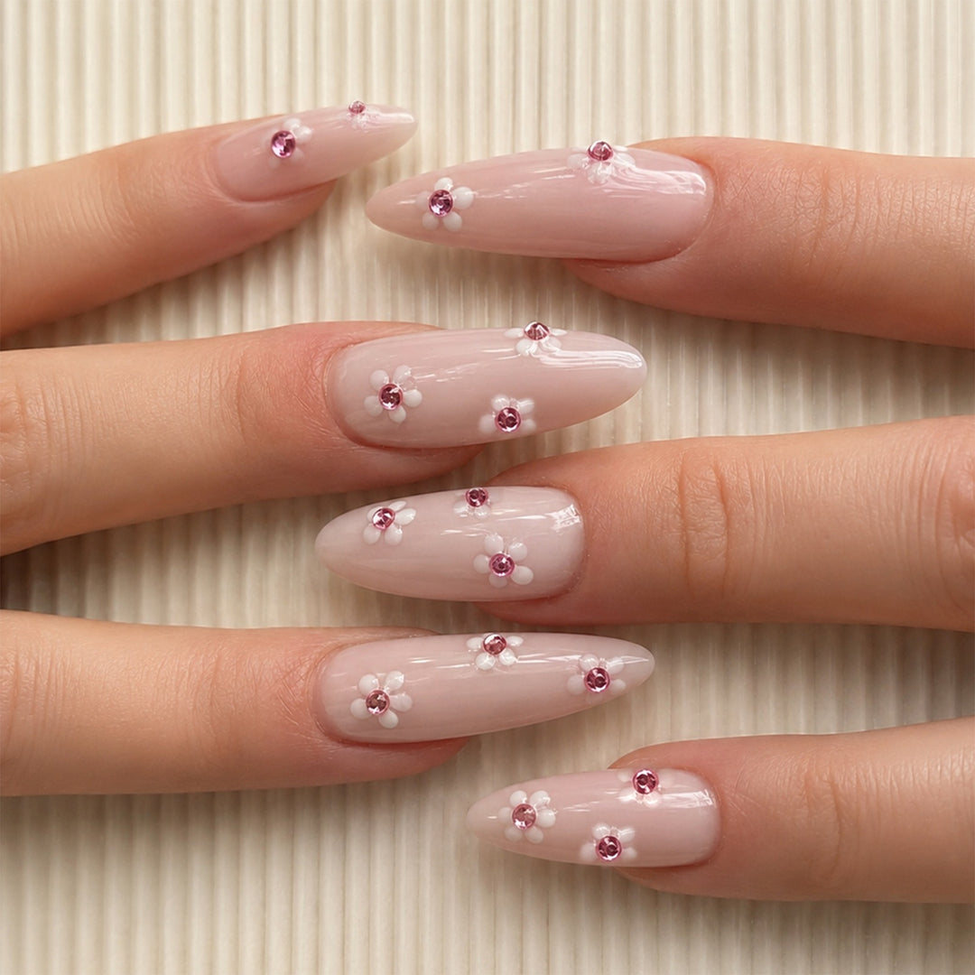 Art nail set with floral 3D details Kalsten