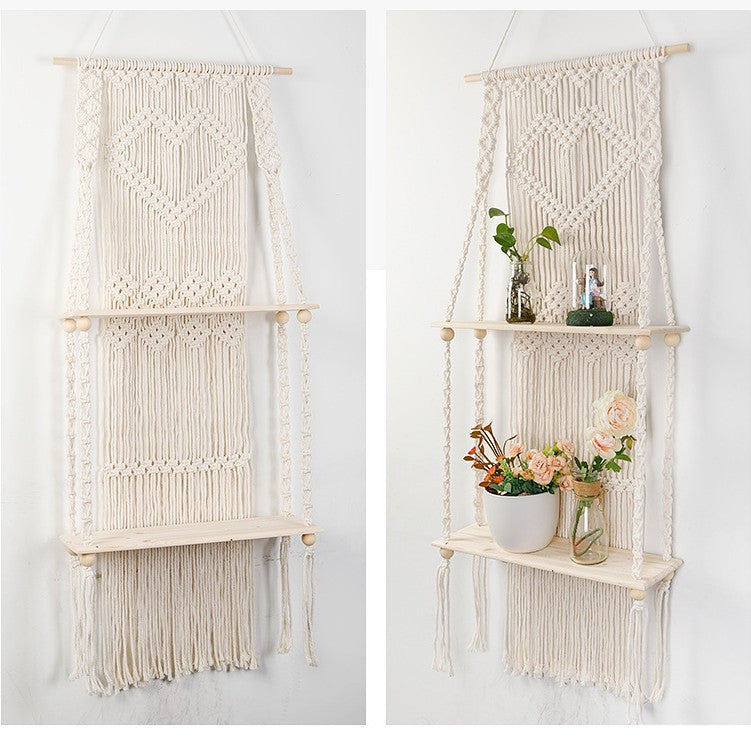 Macrame shelf with heart design Kalsten