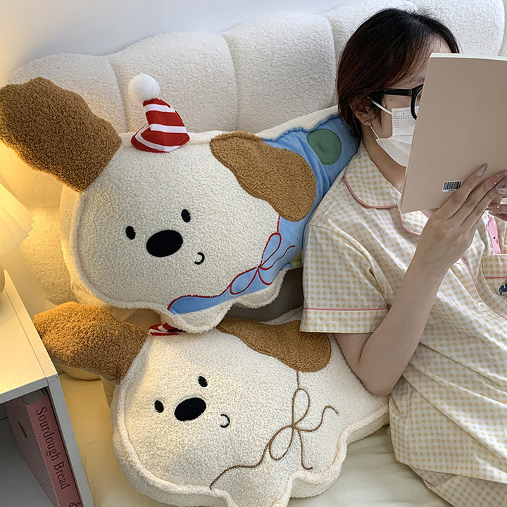 Extra-long cuddly body pillow with dog motif, fleece cover and appliquéd dots