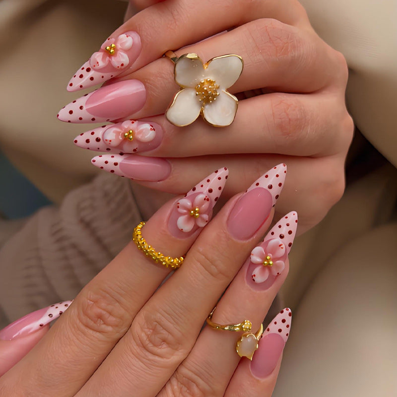 Artificial nail set with romantic flower and polka dot designs Kalsten
