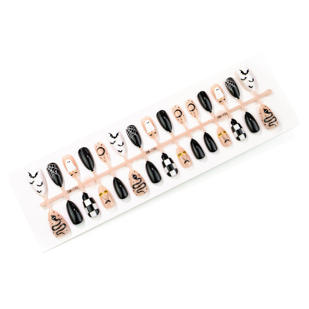 Themed Press-On Nail Art Set with Halloween Designs