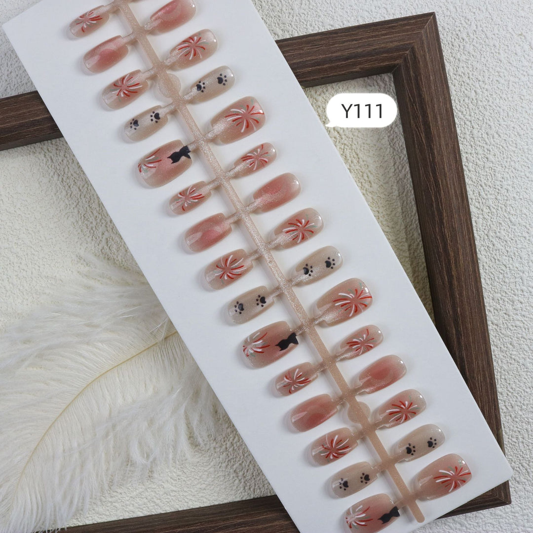 Creative Floral-Themed Press-On Nail Art