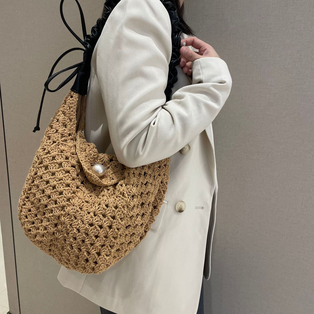 Hand-knotted all-rounder bag with elegant pearl decoration Kalsten